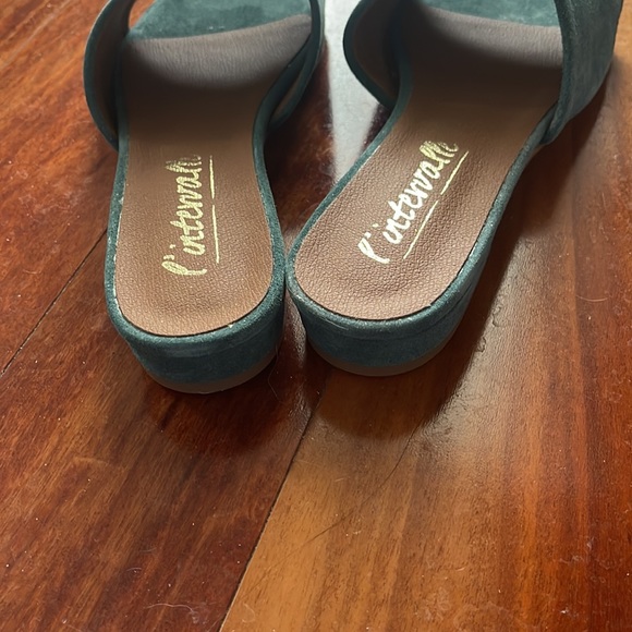 L’intervalle Green Suede ‘Katana’ Mules Sandals Size 40 $118 - Picture 6 of 7